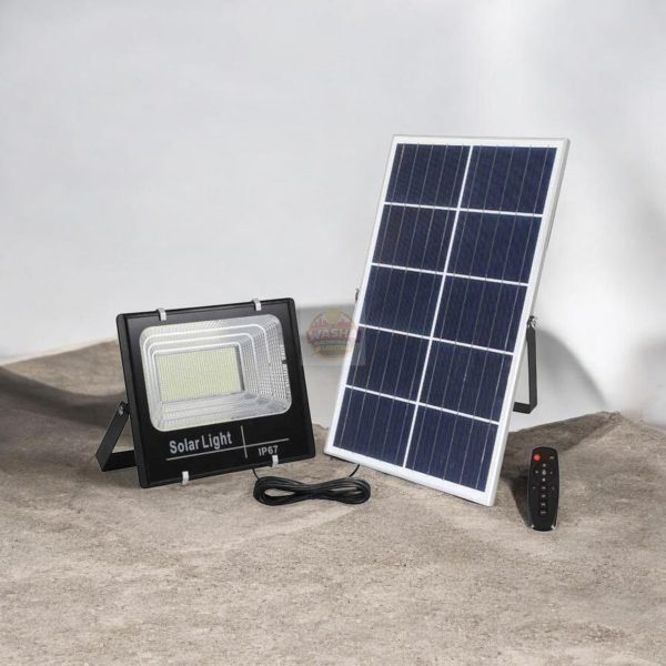 1000691944.jpg 40W Solar LED Floodlight – Dusk to Dawn Security Lighting