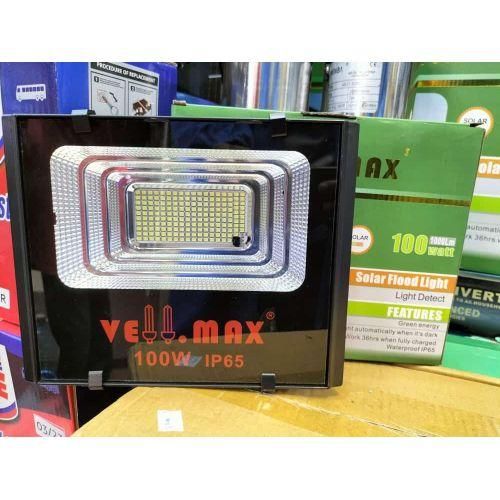 vellmax1.jpg Vellmax 100W Solar Floodlight